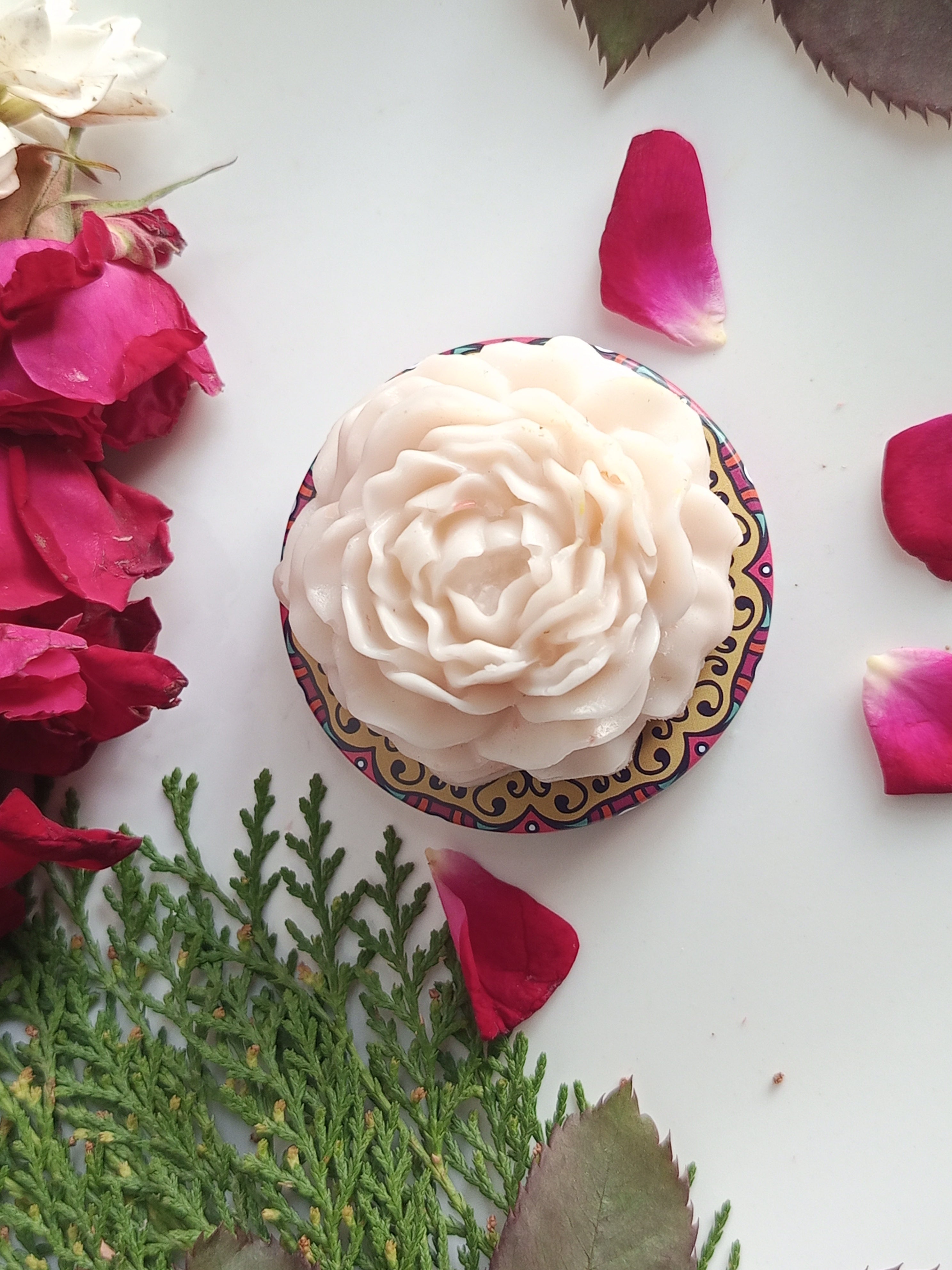 Rose Scented Candle